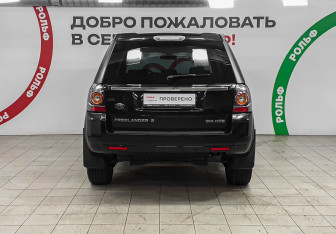 Подержанный автомобиль Land Rover Freelander 2014 года (5 фото)