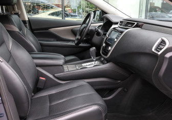Подержанный автомобиль Nissan Murano Suv 2020 года (11 фото)