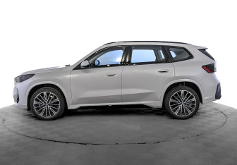 Новый BMW X1 2025 (3 фото)