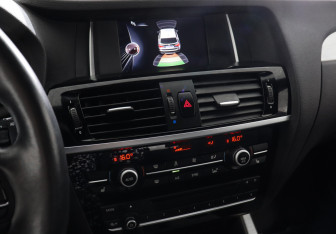 Подержанный автомобиль BMW X3 2015 года (15 фото)