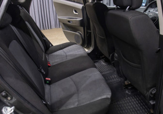Подержанный автомобиль Kia Ceed Hatchback 2010 года (12 фото)