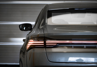 Подержанный автомобиль Geely Preface 2024 года (32 фото)