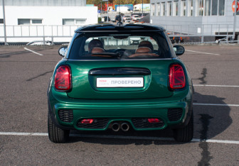 Подержанный автомобиль MINI Hatch 2020 года (6 фото)