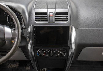 Подержанный автомобиль Suzuki SX4 Hatchback 2014 года (15 фото)