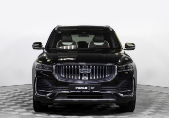 Подержанный автомобиль Geely Monjaro 2023 года (2 фото)