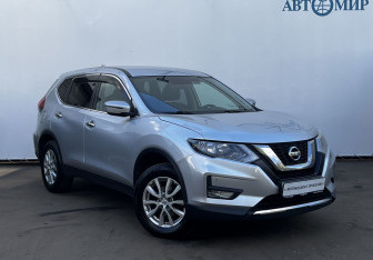 Подержанный автомобиль Nissan X-Trail 2020 года (3 фото)
