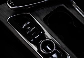 Подержанный автомобиль Changan UNI-T 2023 года (19 фото)