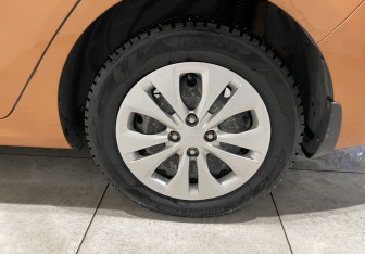 Подержанный автомобиль Kia Rio Sedan 2017 года (12 фото)