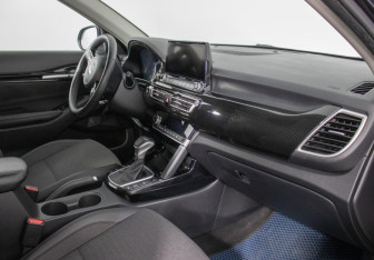 Подержанный автомобиль Kia Seltos 2021 года (9 фото)