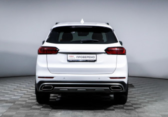 Подержанный автомобиль Chery Tiggo 8 Pro 2022 года (6 фото)