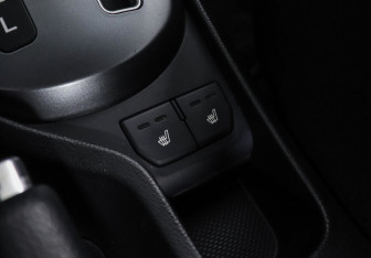 Подержанный автомобиль Kia Rio Sedan 2015 года (9 фото)