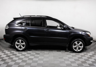 Подержанный автомобиль Lexus RX 2003 года (4 фото)
