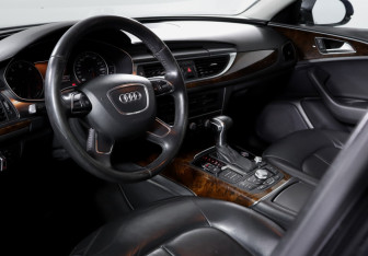 Подержанный автомобиль Audi A6 Sedan 2013 года (14 фото)