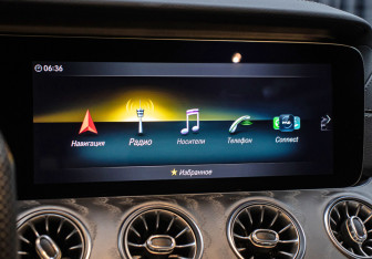 Подержанный автомобиль Mercedes-Benz AMG GT Liftback 2020 года (17 фото)