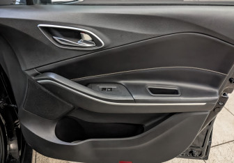 Подержанный автомобиль Москвич 3 2023 года (25 фото)