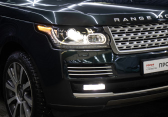 Подержанный автомобиль Land Rover Range Rover 2014 года (26 фото)