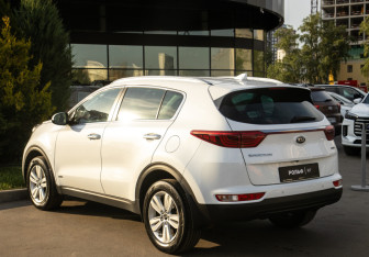 Подержанный автомобиль Kia Sportage 2016 года (5 фото)