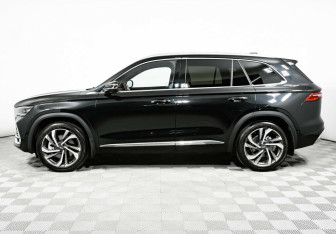 Подержанный автомобиль Geely Monjaro 2023 года (3 фото)