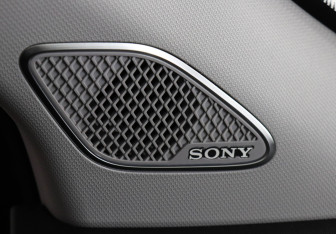 Подержанный автомобиль Omoda C5 2024 года (15 фото)