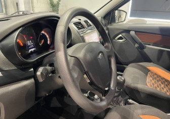 Подержанный автомобиль LADA (ВАЗ) Granta Wagon 2023 года (13 фото)