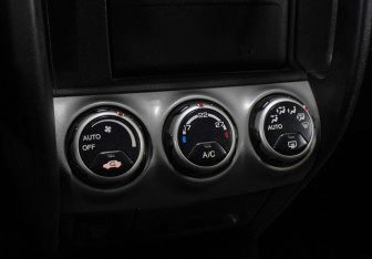 Подержанный автомобиль Honda CR-V 2003 года (17 фото)