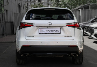 Подержанный автомобиль Lexus NX 2017 года (5 фото)