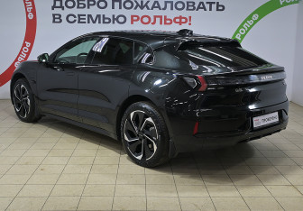 Подержанный автомобиль Zeekr 001 2022 года (5 фото)
