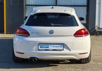 Подержанный автомобиль Volkswagen Scirocco 2011 года (6 фото)