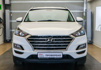 Подержанный автомобиль Hyundai Tucson 2018 года (2 фото)