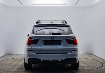 Подержанный автомобиль BMW X3 2014 года (4 фото)