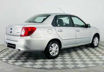 Подержанный автомобиль Datsun on-DO 2017 года (3 фото)