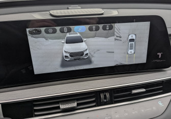 Подержанный автомобиль Chery Tiggo 8 Pro Max 2023 года (28 фото)