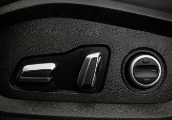 Подержанный автомобиль Exeed LX 2024 года (14 фото)