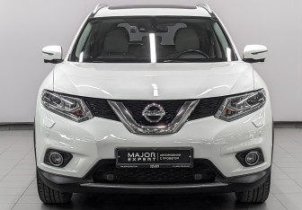 Подержанный автомобиль Nissan X-Trail 2018 года (2 фото)