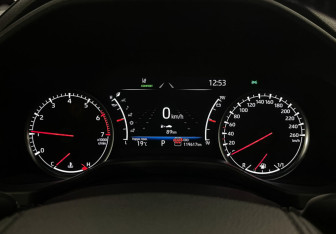 Подержанный автомобиль Toyota Land Cruiser Suv 2022 года (11 фото)