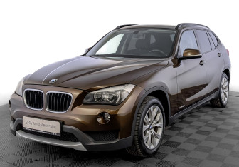 Подержанный автомобиль BMW X1 2012 года (1 фото)