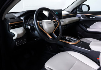 Подержанный автомобиль Haval Jolion 2024 года (17 фото)