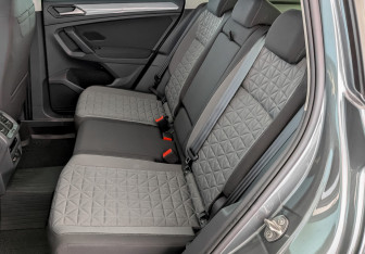 Подержанный автомобиль Volkswagen Tiguan 2021 года (12 фото)