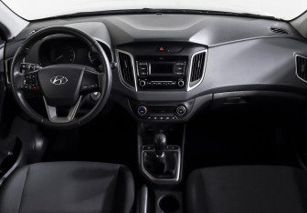 Подержанный автомобиль Hyundai Creta 2020 года (11 фото)