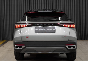 Подержанный автомобиль Omoda C5 2022 года (5 фото)