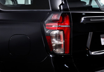 Новый Chevrolet Tahoe 2023 (17 фото)