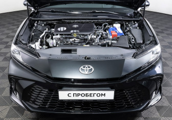 Новый Toyota Camry Sedan 2024 (9 фото)