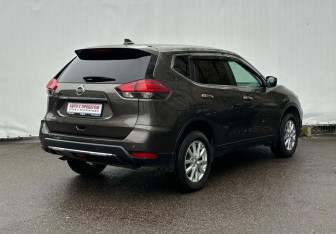 Подержанный автомобиль Nissan X-Trail 2021 года (5 фото)