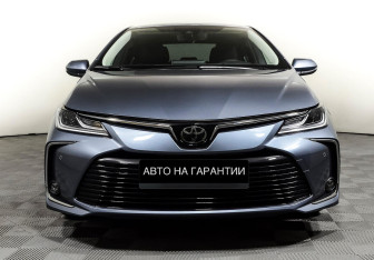 Подержанный автомобиль Toyota Corolla Sedan 2021 года (2 фото)