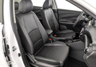 Подержанный автомобиль Changan Alsvin 2023 года (24 фото)