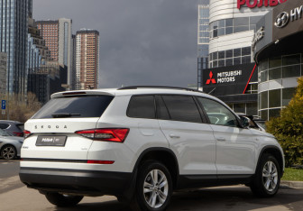 Подержанный автомобиль Skoda Kodiaq 2019 года (4 фото)