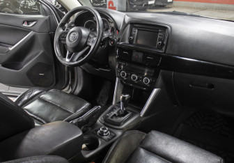 Подержанный автомобиль Mazda CX-5 2013 года (11 фото)