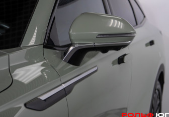 Подержанный автомобиль Exeed RX 2023 года (27 фото)