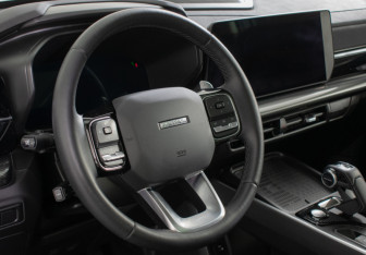 Подержанный автомобиль Haval H3 2024 года (17 фото)