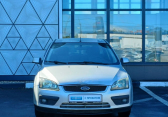 Подержанный автомобиль Ford Focus Wagon 2005 года (2 фото)
